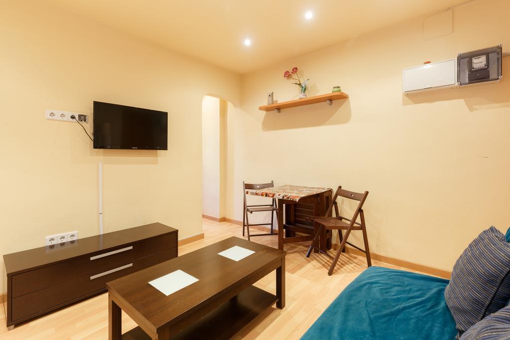 Apartment Bed&Bcn Sant Andreu II Barcellona Esterno foto